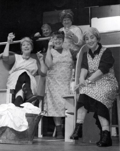 The Cast Of The Steamie Back Row: Peter Inglis As Andy, Val Brown As Doreen Front Row: Jenni Rushton As Magrit, Marlene Johnston As Dolly And Chris Jackson As Mrs Culfeathers