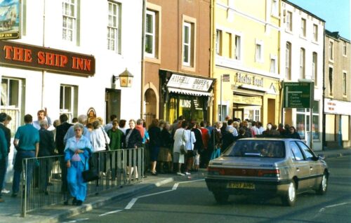 The Queue Outside The Theatre Stretched All The Way Along Washington Street. The 'House Full' Sign Went Up That Night!