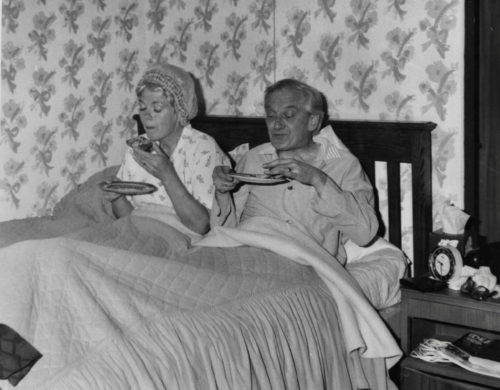 Alison Ross as Delia and Ted Younghusband as Ernest