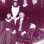 L/R Standing: Geoffrey Hall (Rough), Maria Dazley (Nancy). Pam Armstrong (Elizabeth) and Dave Grogan (Police Officer) Sitting: Grace Walker (Bella Manningham) and Ian Mitchell (Jack Manningham)
